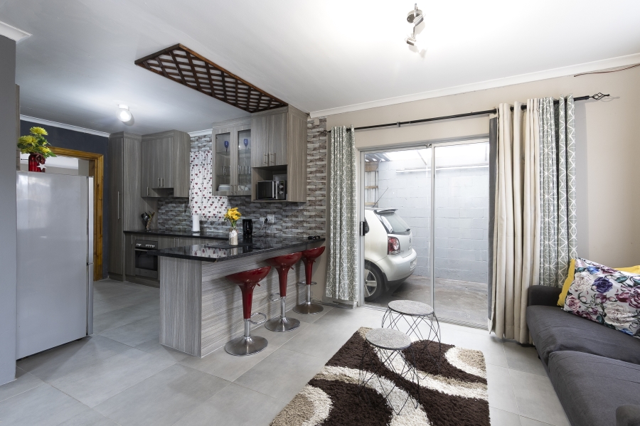 3 Bedroom Property for Sale in Broadlands Village Western Cape